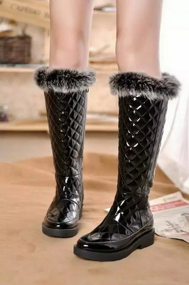 CHANEL Knee-high boots Lined with fur Women--012